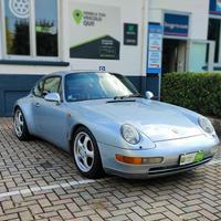 PORSCHE 911 993 Carrera cat Coupé