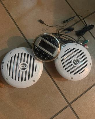Stereo nautico con casse