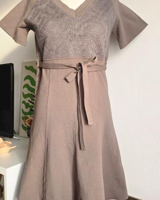 Vestito elegante con dettaglio a maglia traforata 