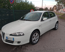 Alfa Romeo 147 16V TS (105) 5 porte Black Line