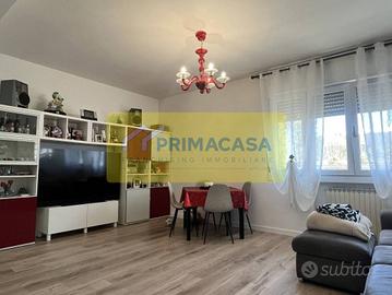 Appartamento di 125 m² con più di 5 locali e box a