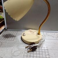 lampada da tavolo 