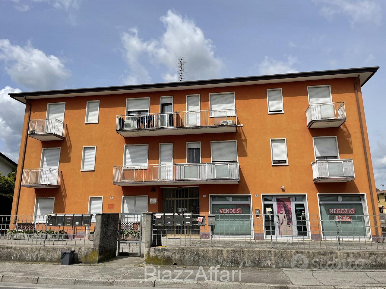 Negozio per parrucchiera o estetista - Vista 4