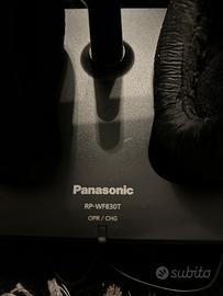 Due cuffie Panasonic wireless
