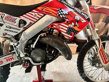 Honda cr 125 del 1999 targata