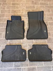 Tappetini e vasca in gomma per BMW serie 5 G31