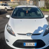 Ford Fiesta 1.4 5 porte Bz.- GPL Titanium