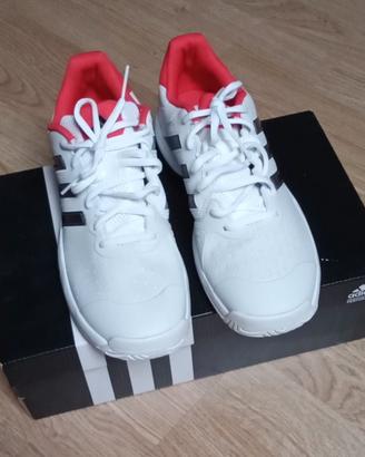 Scarpe da tennis nuove Adidas Barricade Team n. 38