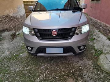 Vendofiat freemont 2.0 170 cv anno 2011 gasolio
