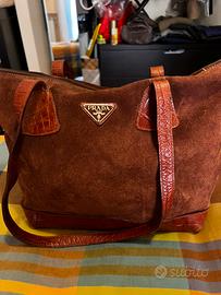 Borsa Prada scamosciata