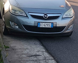 Opel astra J