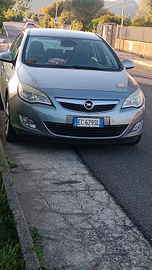 Opel astra J