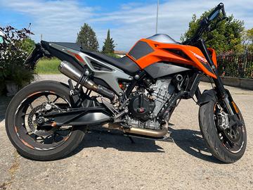 KTM Duke 790 105cv