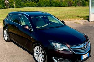 Opel Insignia Sport Tourer Cosmo 2000 Aut.