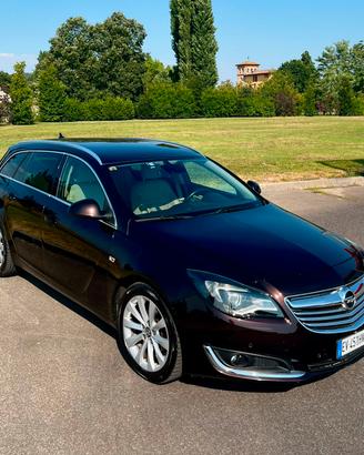 Opel Insignia Sport Tourer Cosmo 2000 Aut.