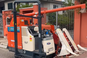Mietitrebbia Kubota sr 16