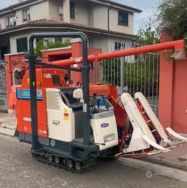 Mietitrebbia Kubota sr 16