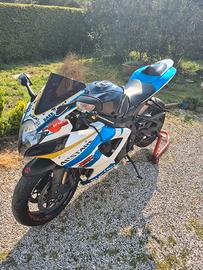 Suzuki gsxr 750