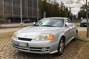 Hyundai Coupé 1.6 benzina, serie 2002–2005
