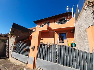 Villacidro - Indipendente con doppia abitazione