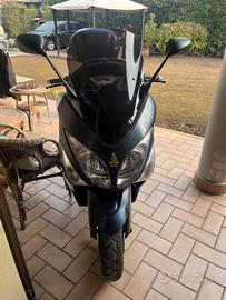 Yamaha T Max