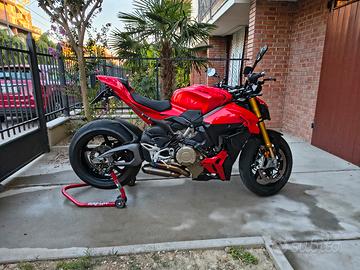 ducati stritfaiter 