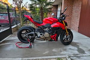 ducati stritfaiter 
