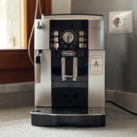 Macchina da caffè automatica De’longhi