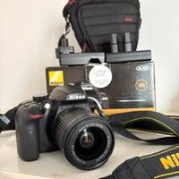 Nikon D3400 obiettivo 18-55 mm - con accessori