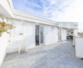 Stabile 390 Mq per 3 Appartamenti Ing.Indipendente