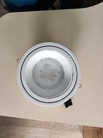 30 Faretti LED Philips 26w da incasso luce 3000k