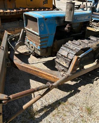 Landini C6000 Special con apripista e sollevatore