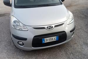Hyundai I 10 GPL  12/2009 64000 km originali 