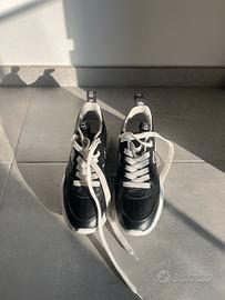 Scarpa Jhon Galliano