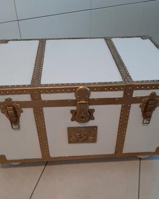 BAULE VINTAGE RESTAURATO CON DOPPIO FONDO SEGRETO