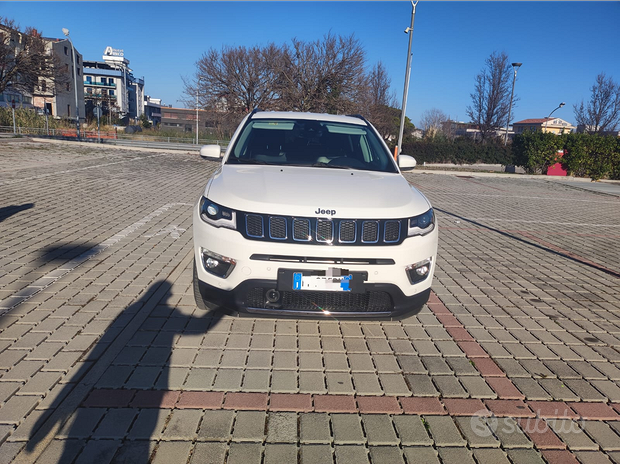 Vendesi Jeep Compass Limited Winter