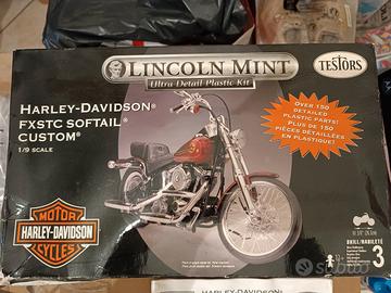 Testors modello Harley Davidson Softail scala 1/9