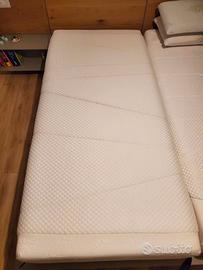 Coppia materassi Tempur 90x200 usati pochissim