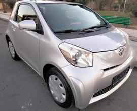 Toyota iQ 1.0cc - 2012