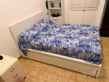 Ikea Malm con 4 cassettoni piazza e mezza