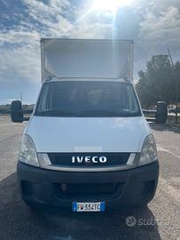 IVECO DAILY 3.0 180cv CASSONATO