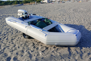 Gommone da 3.2 mt con motore johnson 2t 15cv