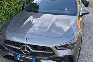 MB CLA 200 D Autom.Shooting Brake AMG LINE PREMIUM
