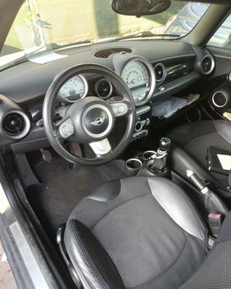 mini coper benzina 2011. motore fuso