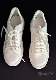 Apepazza

Sneakers donna Apepazza White - Larette

