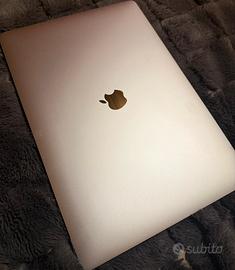 MacBook Pro 16