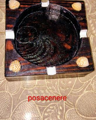 oggetti in legno leggere la descrizione 