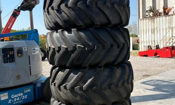 Ruote complete 500/70/R24