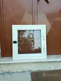 50euro Infissi Finestra in alluminio