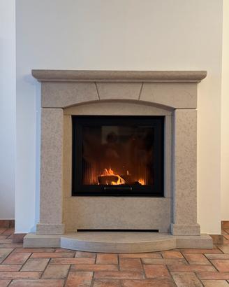 Rivestimento per camino monoblocco